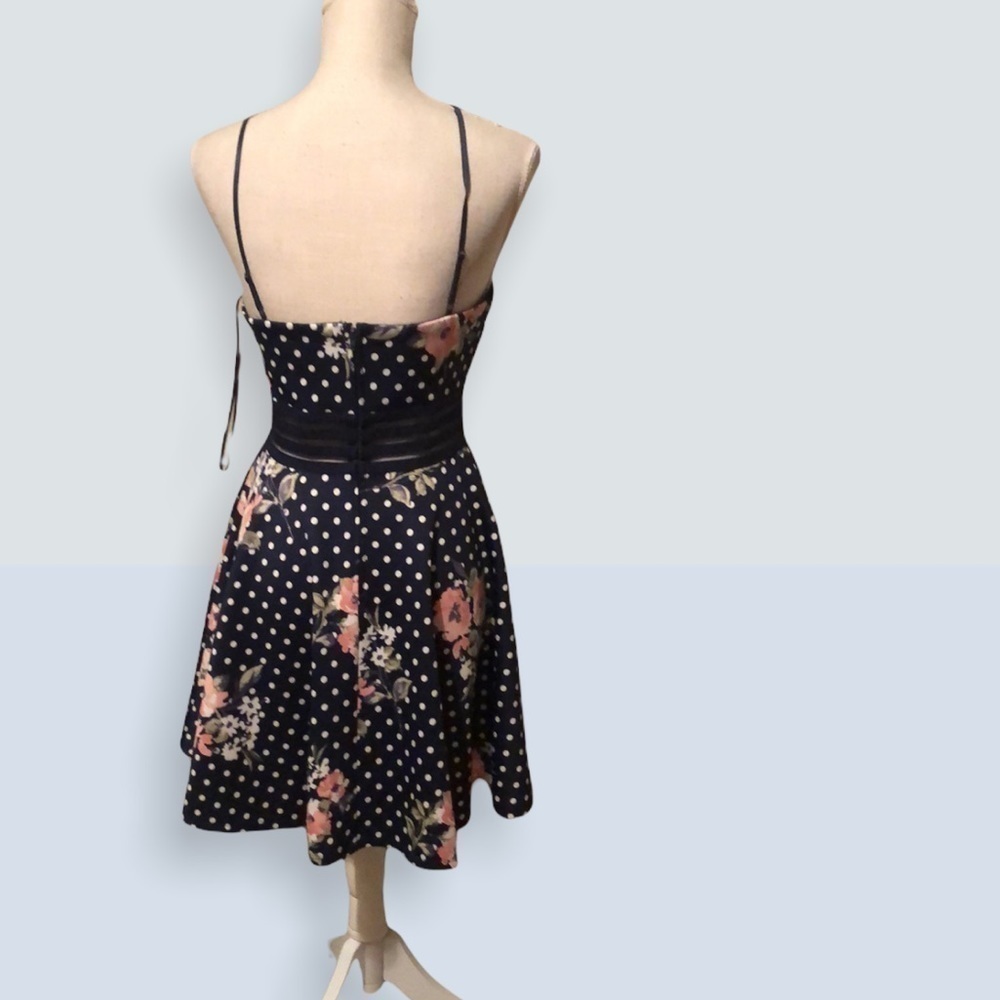 City Studio fit and flare black dress with pink, sz7 - Picture 3 of 6